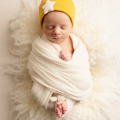 'Little Star' Baby Hat Gold // Ivory