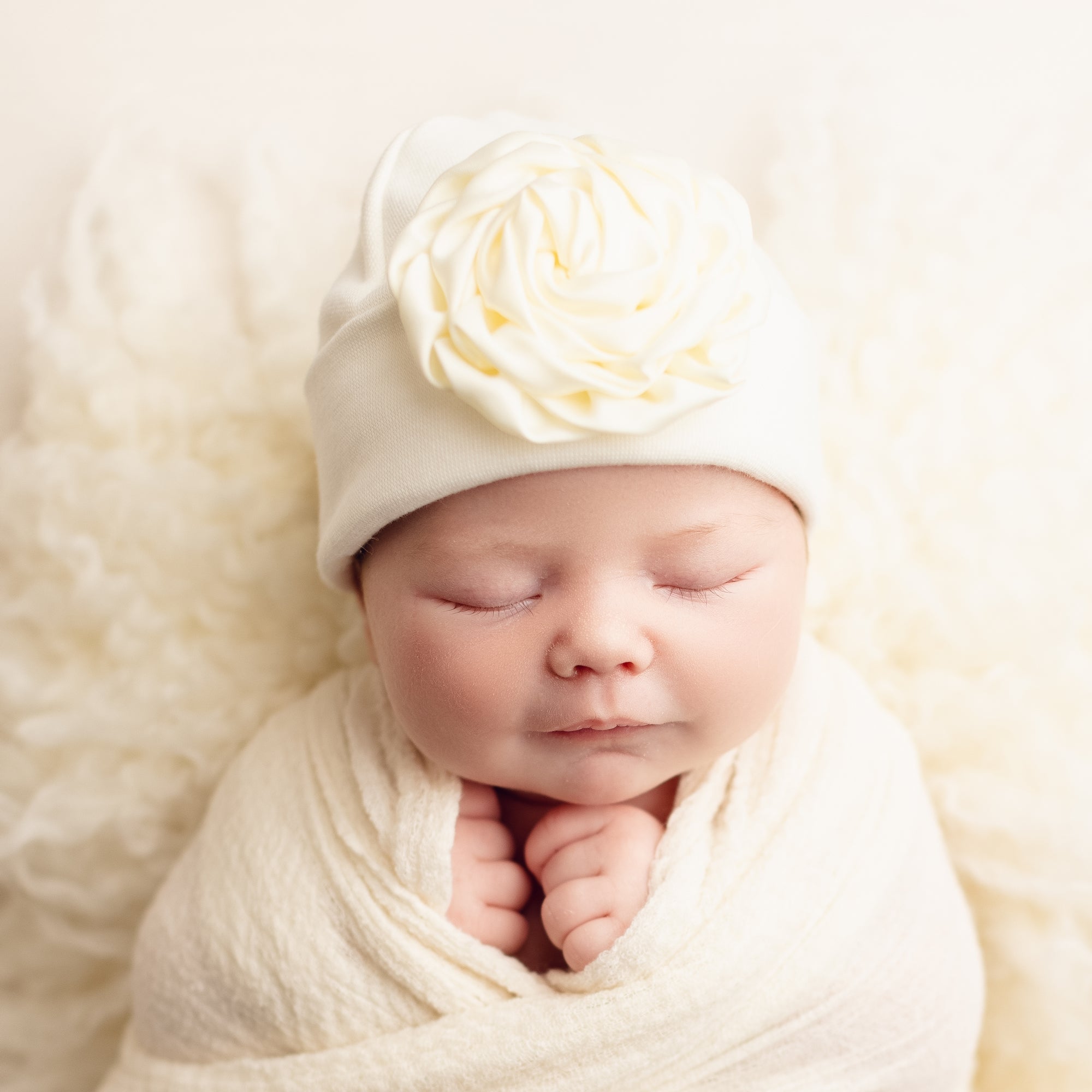 'Satin' Flower Baby Hat // Ivory