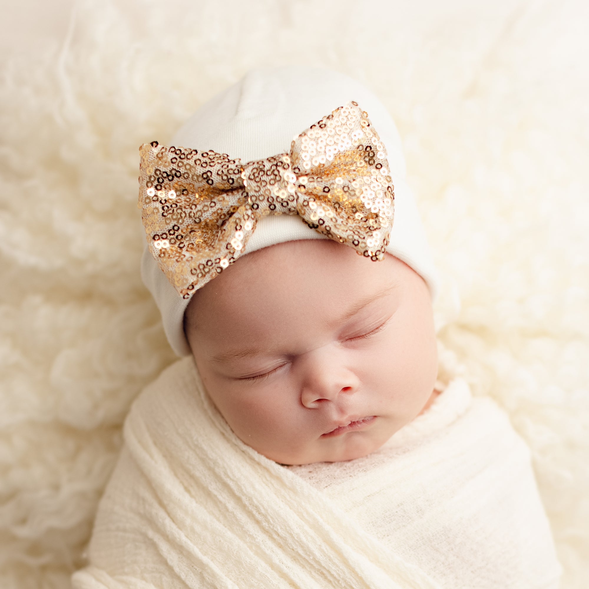 'Shimmer Bow' Baby Hat // Gold