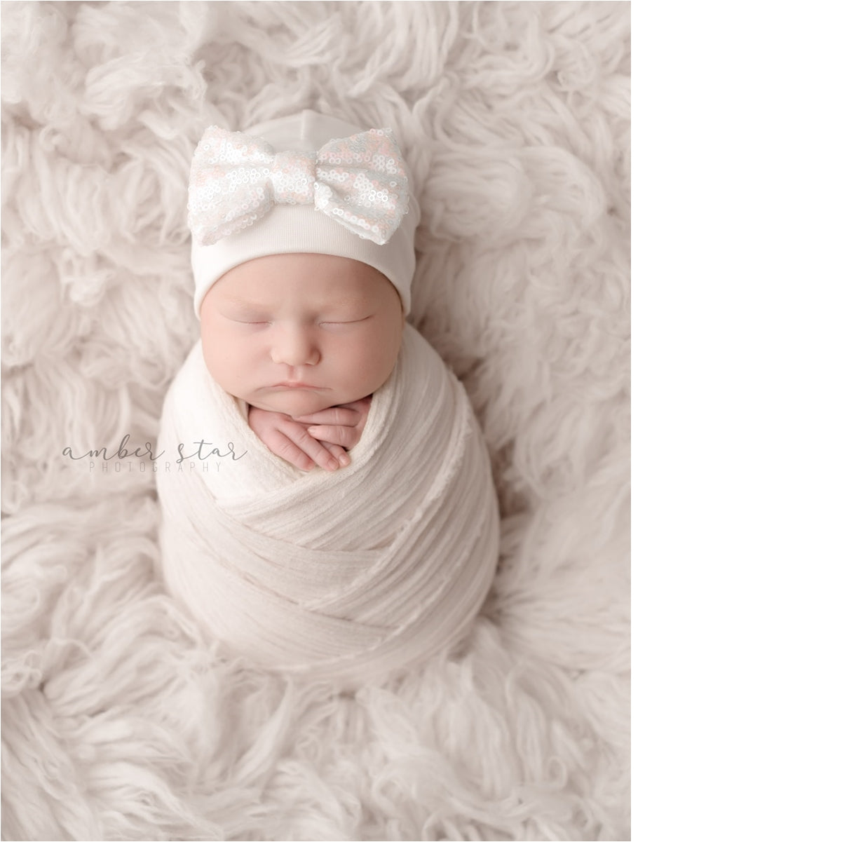 'Shimmer Bow' Baby Hat // Pearl